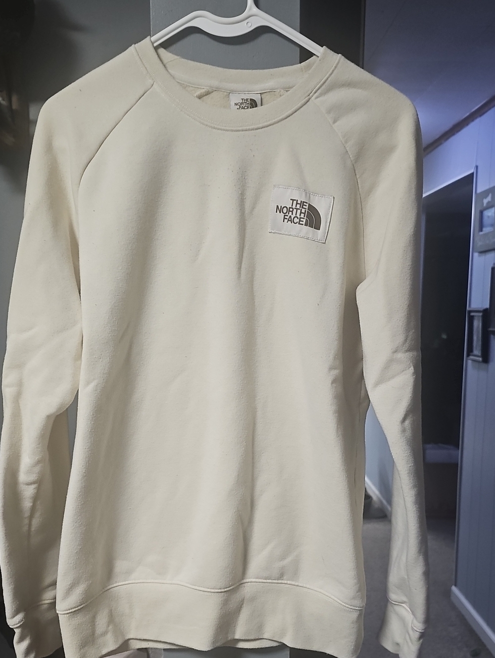 The North Face Cream Crewneck Pullover Sweatshirt